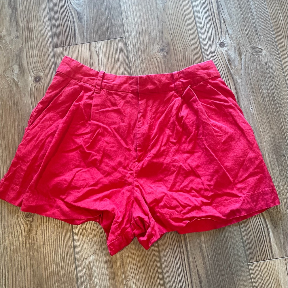 GAP Women's Vibrant Red High Waist Shorts